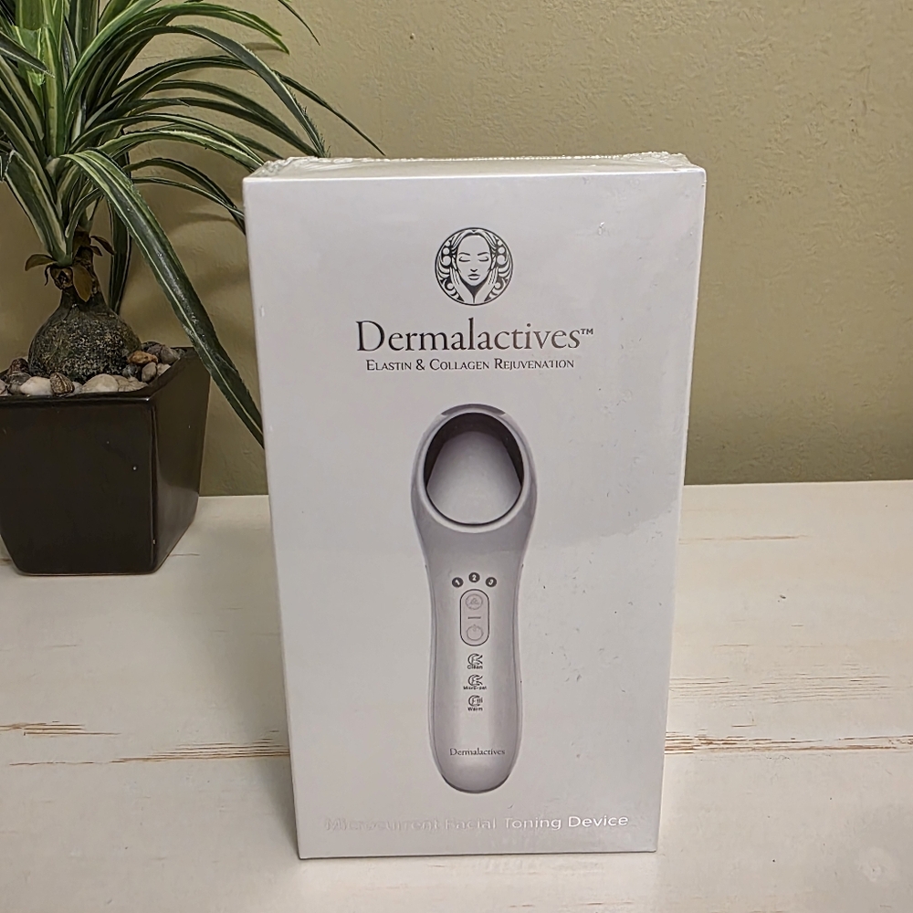 Dermalactives | Microcurrent Facial Toning Device